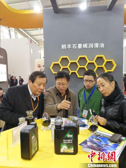 “龍江制造”石墨烯潤滑油在國內外市場供不應求