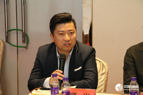 北京化學試劑研究所常務副所長邢巖 北京化學試劑研究所常務副所長邢巖