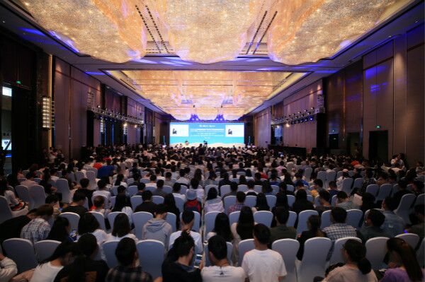 動(dòng)力電池,百人會(huì)陳清泰