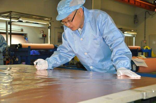 銅冠銅箔公司新產品6微米鋰電箔開發紀實 銅冠銅箔公司新產品6微米鋰電箔開發紀實