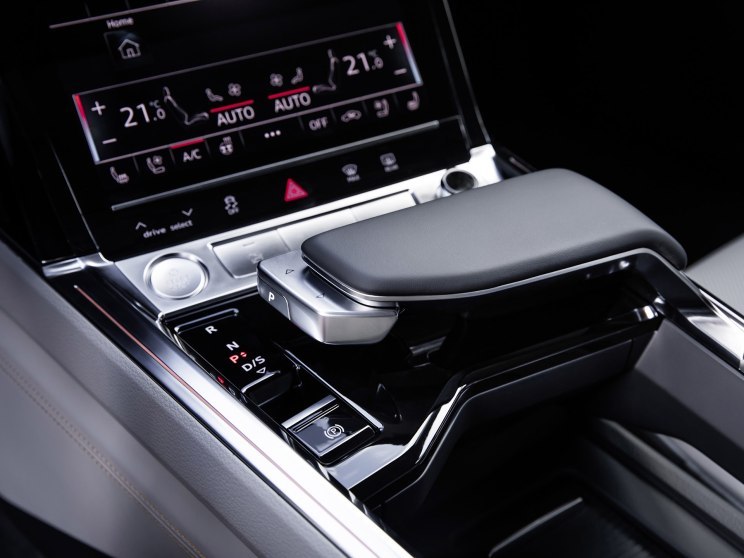 奧迪e-tron 奧迪e-tron