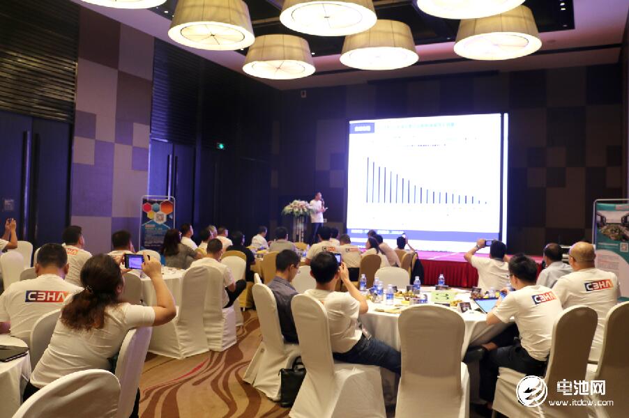 電池百人會企業家“問道”活動閉門沙龍現場 電池百人會企業家“問道”活動閉門沙龍現場