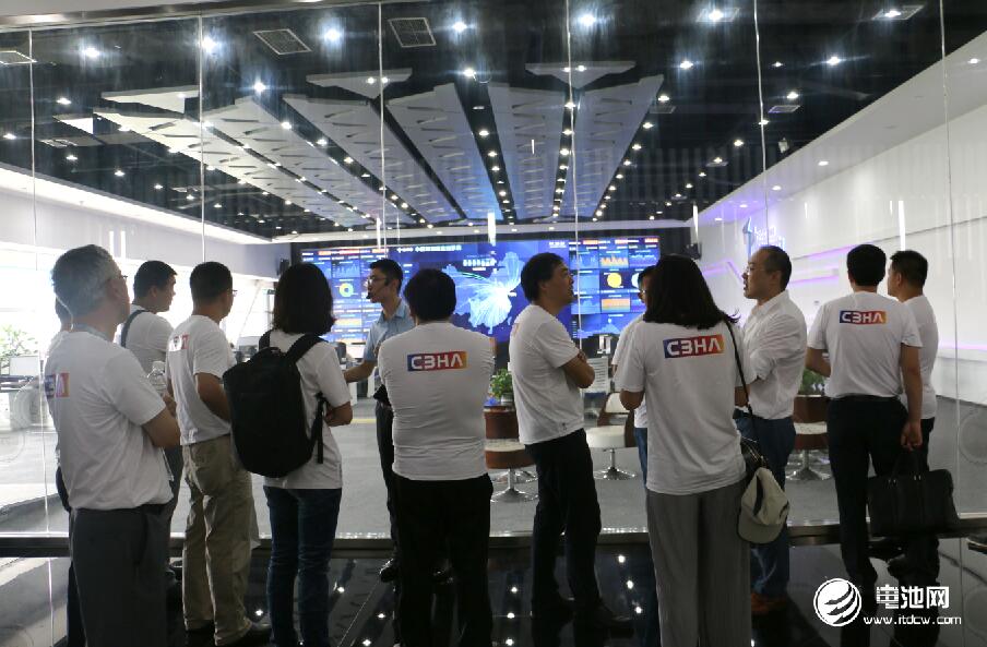 電池百人會企業(yè)家一行參觀考察青島特銳德電氣股份有限公司&青島特來電新能源有限公司