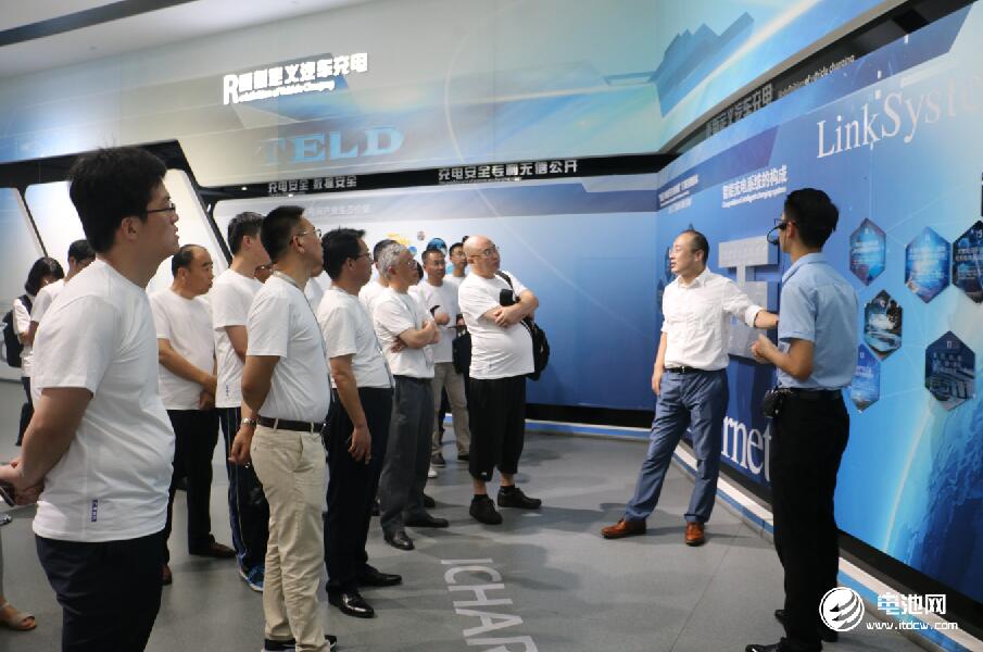 電池百人會企業(yè)家一行參觀考察青島特銳德電氣股份有限公司&青島特來電新能源有限公司