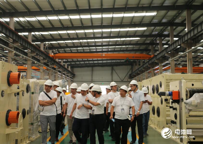 電池百人會企業家一行參觀考察青島中科華聯新材料股份有限公司