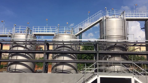 昆侖動(dòng)力電解液一期項(xiàng)目預(yù)計(jì)10月試生產(chǎn) 年產(chǎn)能2萬噸