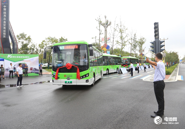 構建綠色智慧公共交通體系 110輛比亞迪全新K7投放陜西西咸新區(qū) 構建綠色智慧公共交通體系 110輛比亞迪全新K7投放陜西西咸新區(qū)