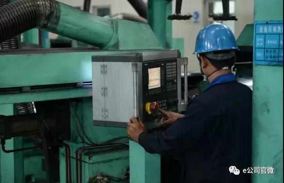 方大炭素總經理：三年內石墨電極需求要增加20萬噸