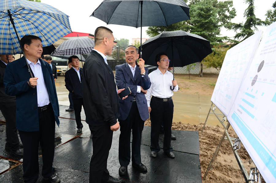 山西省委常委、常務副省長林武蒞臨山西藍科途調研指導工作