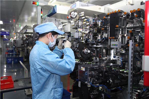 天能集團生產線