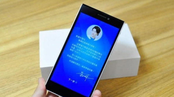 董明珠不放棄格力手機 第三代手機已經入網