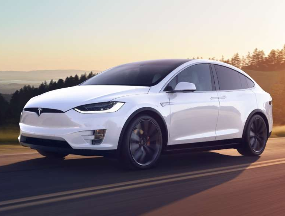 新能源愛好者為何要挑戰傳統汽車? 新能源愛好者為何要挑戰傳統汽車?