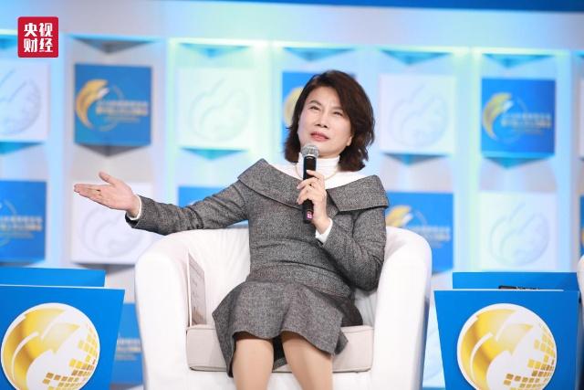 董明珠:銀隆真的就是“窟窿” 但絕不后悔造車 董明珠:銀隆真的就是“窟窿” 但絕不后悔造車