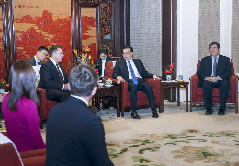 李克強(qiáng)在中南海會(huì)見(jiàn)美國(guó)特斯拉CEO馬斯克
