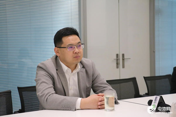 中國電池新能源產業鏈調研團一行與蜂巢能源相關領導交流、座談