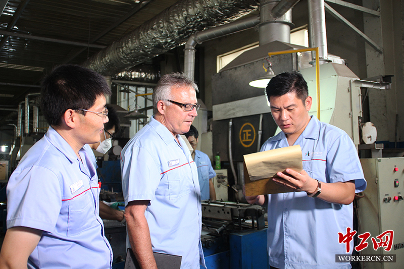 孟祥輝：勞模精神激勵(lì)奧冠電池從“小草”到“大樹”