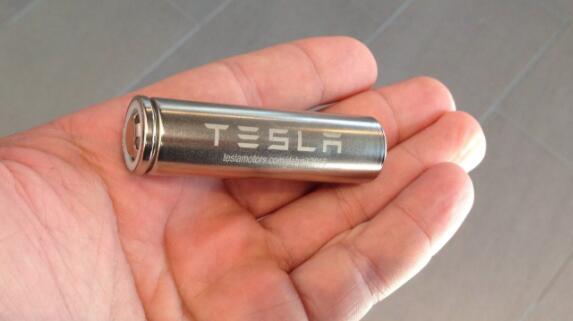 特斯拉電池研究團(tuán)隊(duì)申請新專利 可幫助防止電池故障