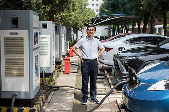 想稱霸電動汽車行業?先得跨過中國這道坎 想稱霸電動汽車行業?先得跨過中國這道坎