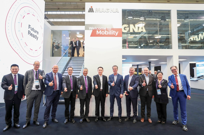 許家印赴德考察宴請眾汽車巨頭高管 引頂級技術為“恒馳”提速 許家印赴德考察宴請眾汽車巨頭高管 引頂級技術為“恒馳”提速