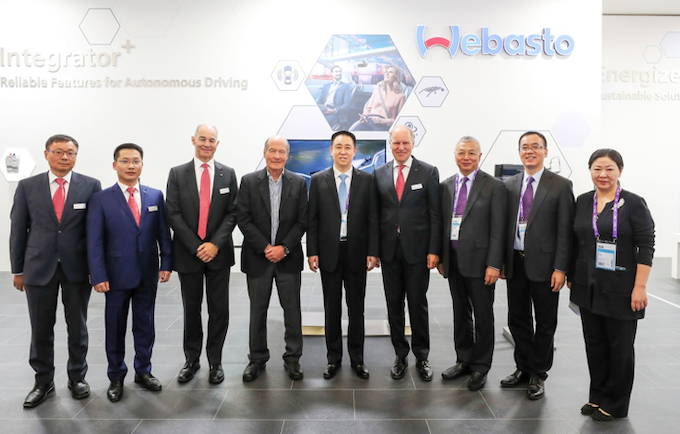 許家印赴德考察宴請眾汽車巨頭高管 引頂級技術為“恒馳”提速 許家印赴德考察宴請眾汽車巨頭高管 引頂級技術為“恒馳”提速