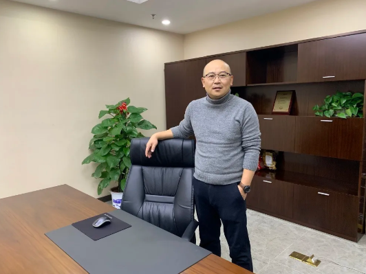 江蘇杉杉能源管理有限公司總經(jīng)理徐韜 江蘇杉杉能源管理有限公司總經(jīng)理徐韜