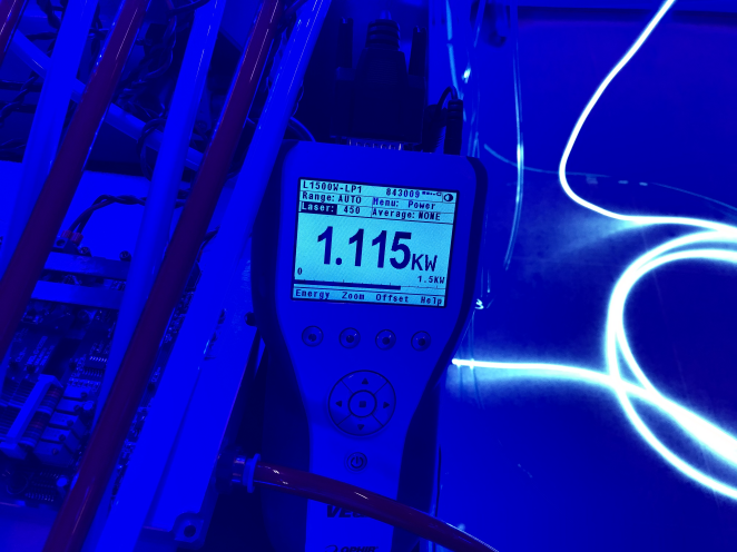 國內(nèi)首款自主研發(fā)高功率千瓦級藍(lán)光激光器 國內(nèi)首款自主研發(fā)高功率千瓦級藍(lán)光激光器