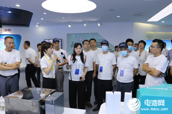 電池百人會企業家一行調研考察超威集團 電池百人會企業家一行調研考察超威集團