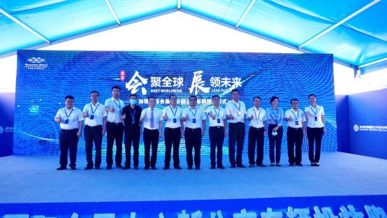 領航新時代綠色公交 首批全新比亞迪純電動客車投運深圳