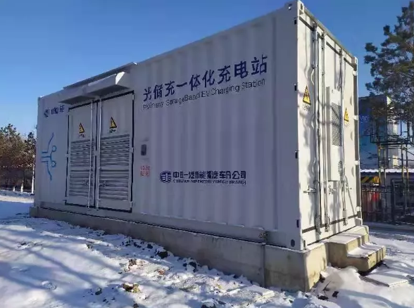 北汽鵬龍與易事特集團攜手 打造動力電池梯次利用示范項目 北汽鵬龍與易事特集團攜手 打造動力電池梯次利用示范項目