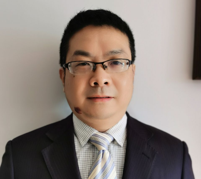 遠東電池有限公司副總經理鄧龍征 遠東電池有限公司副總經理鄧龍征