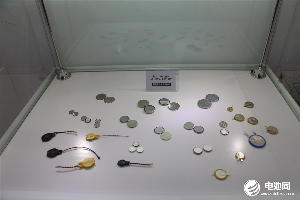 耳機(jī),鋰電池