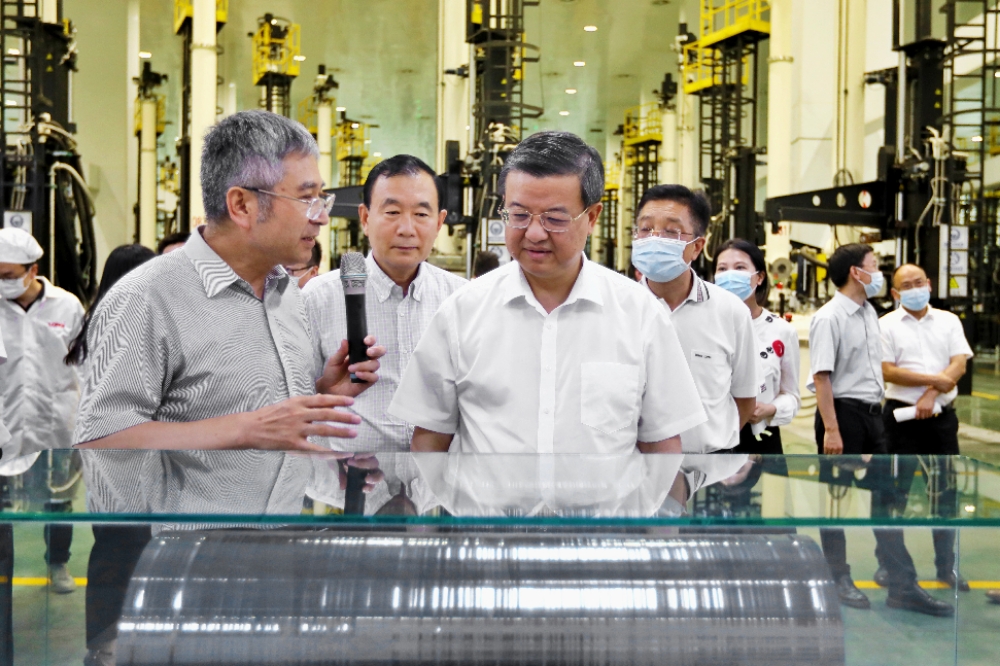 海關總署黨委書記、署長倪岳峰調研銀川隆基光伏科技有限公司 海關總署黨委書記、署長倪岳峰調研銀川隆基光伏科技有限公司