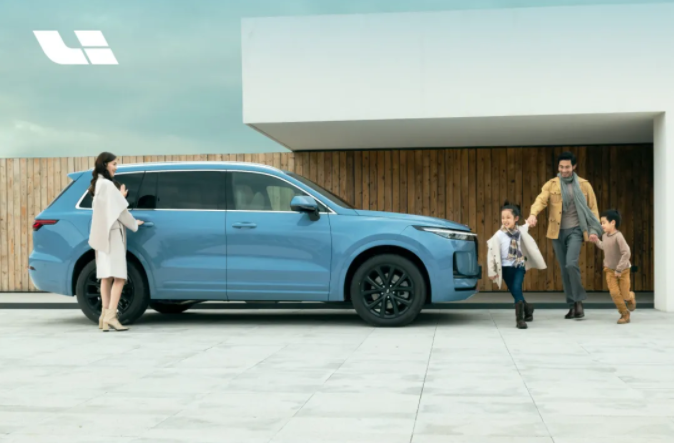 理想汽車7月交付8589輛 同比增長逾2.5倍 理想汽車7月交付8589輛 同比增長逾2.5倍