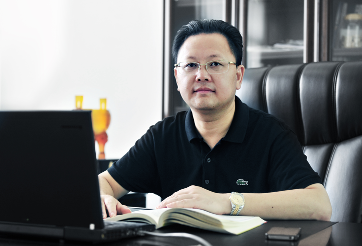 第9屆（2019年）中國電池行業年度人物：李良彬