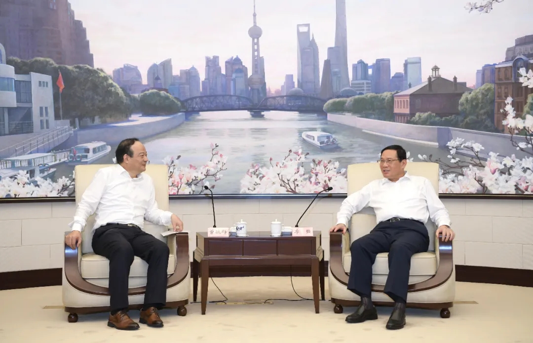 上海市委書記李強會見寧德時代董事長曾毓群一行 上海市委書記李強會見寧德時代董事長曾毓群一行