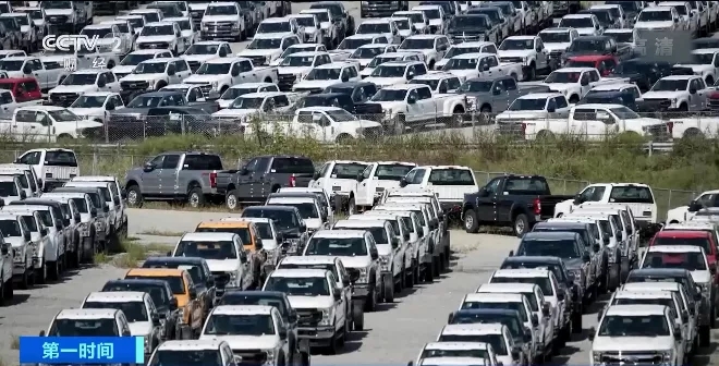 “芯”慌!數萬輛“無芯”汽車囤積!兩大巨頭宣布停產... “芯”慌!數萬輛“無芯”汽車囤積!兩大巨頭宣布停產...
