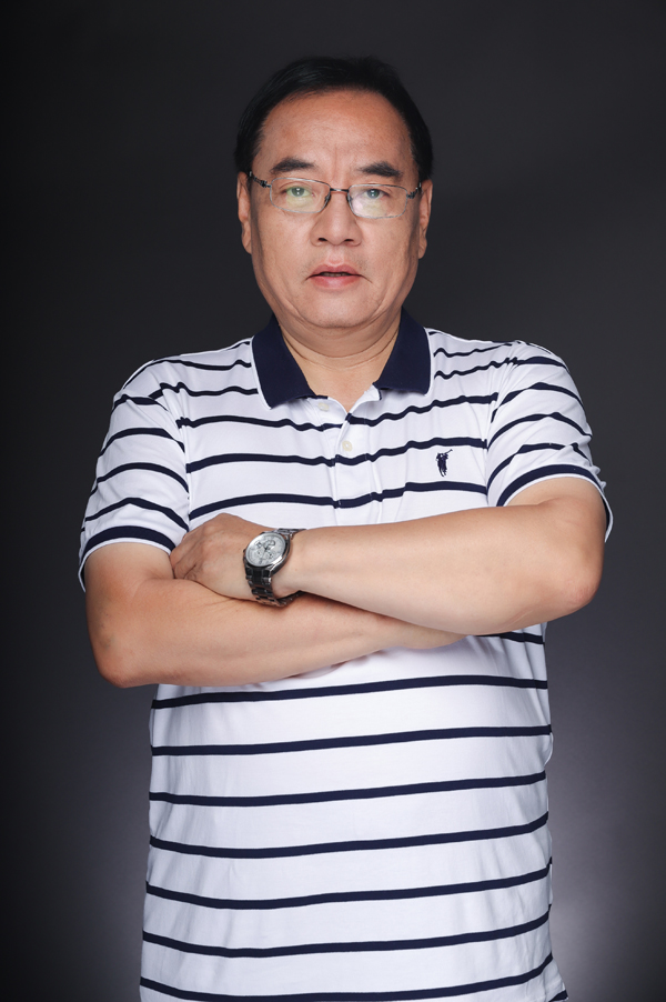 北京大學/中關村新型電池技術創新聯盟 教授/理事長 其魯