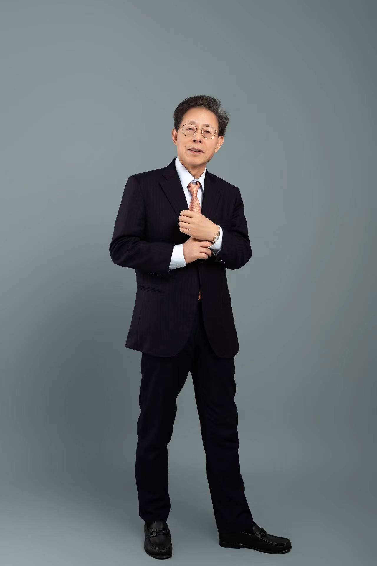 蘇州宇量電池有限公司 董事長 毛煥宇 蘇州宇量電池有限公司 董事長 毛煥宇