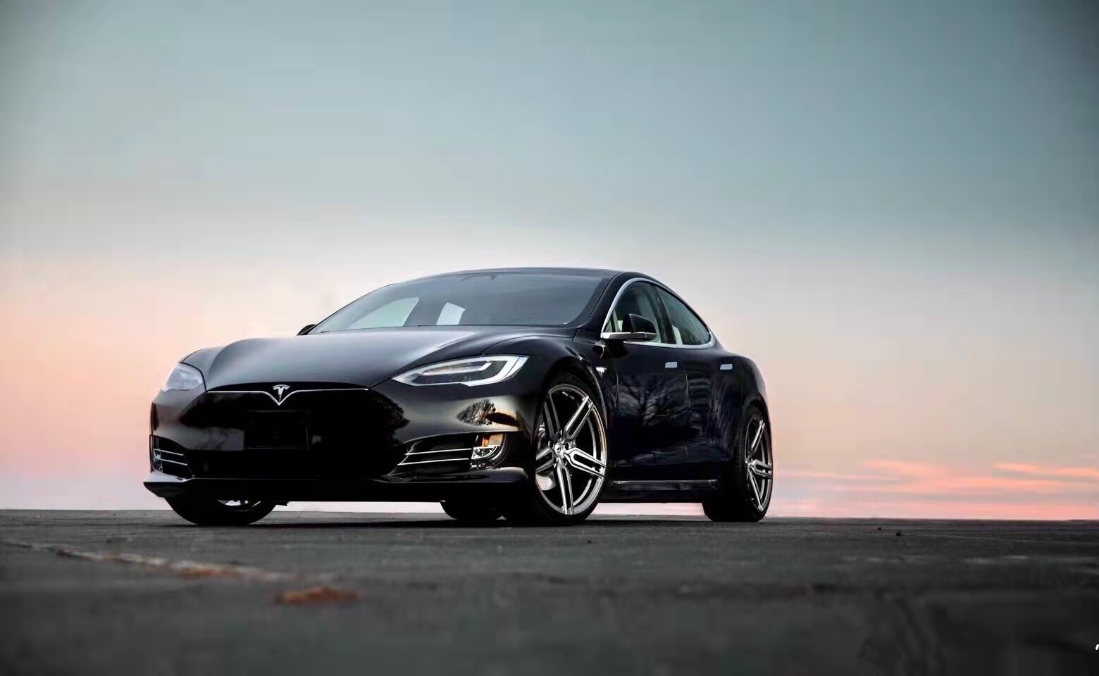 圖片來源:特斯拉 圖片來源:特斯拉