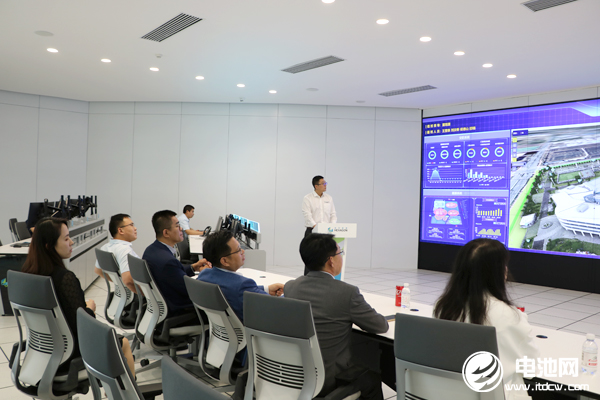 中關村新型電池技術創新聯盟秘書長于清教一行參觀考察海克斯康制造智能