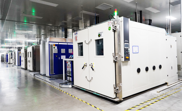 走進蜂巢創(chuàng)新中心 直擊短刀針刺 走進蜂巢創(chuàng)新中心 直擊短刀針刺