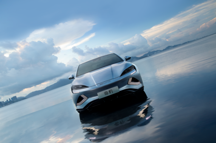 比亞迪新能源車累計銷量超310萬輛!11月銷量逾23萬輛