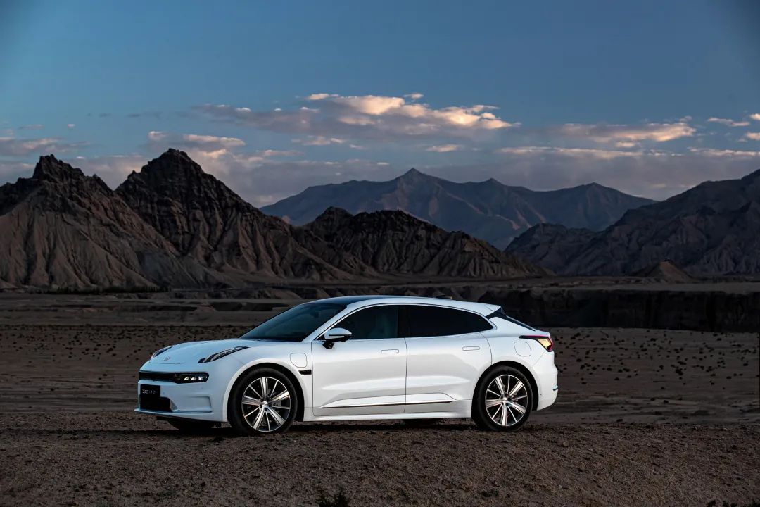 吉利汽車(chē)2月新能源車(chē)銷(xiāo)售23283輛 幾何純電系列銷(xiāo)售15237輛