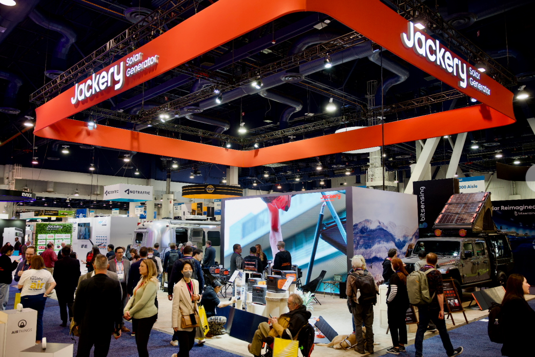 2023CES綠色能源備受矚目 Jackery電小二戶外電源領(lǐng)跑全球便攜儲(chǔ)能市場(chǎng)發(fā)展