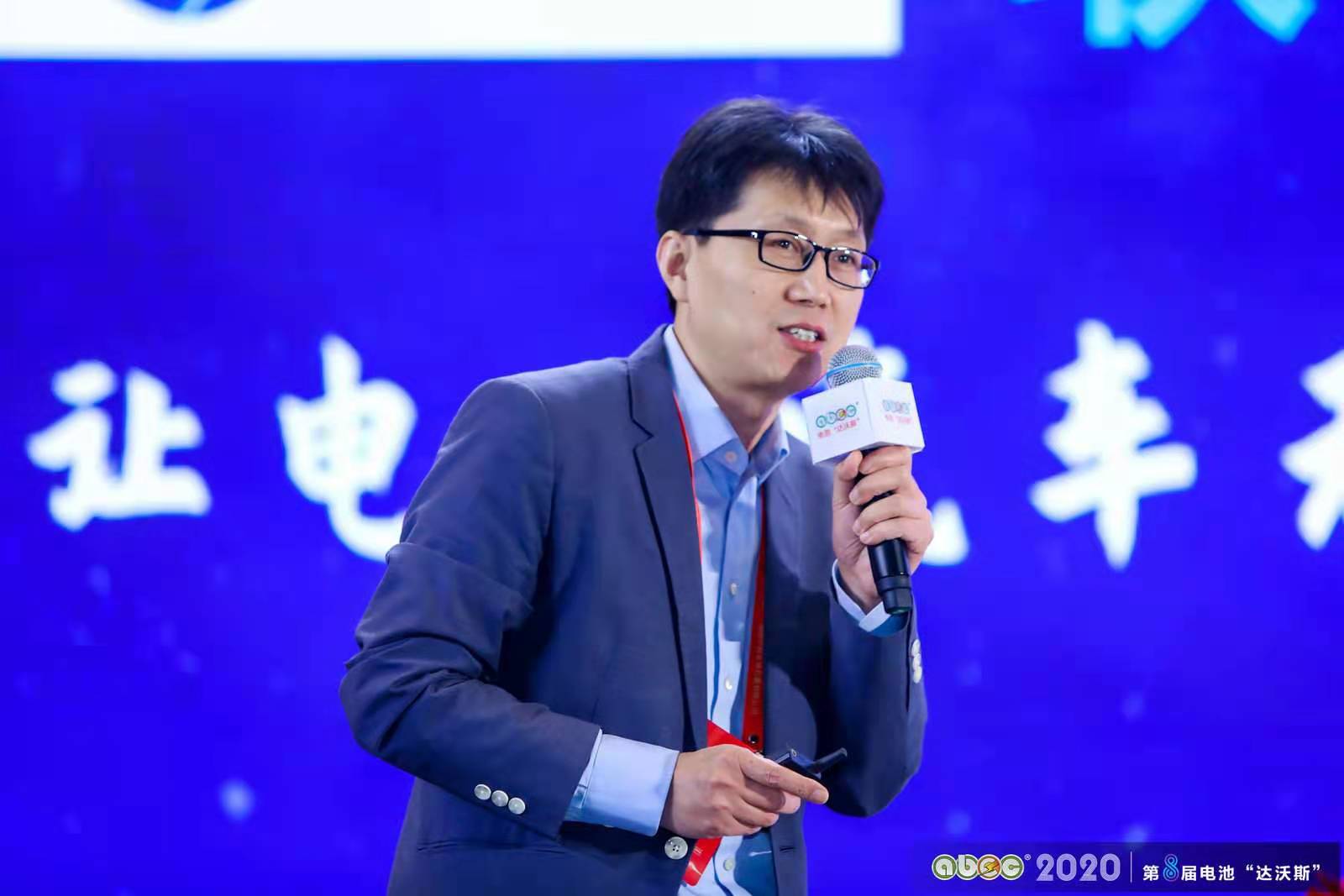 青島聯合新能源汽車有限公司 董事長 劉同鑫