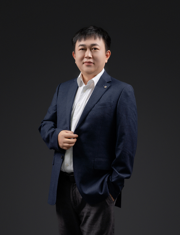 青島中科華聯新材料股份有限公司 董事長 郅立鵬