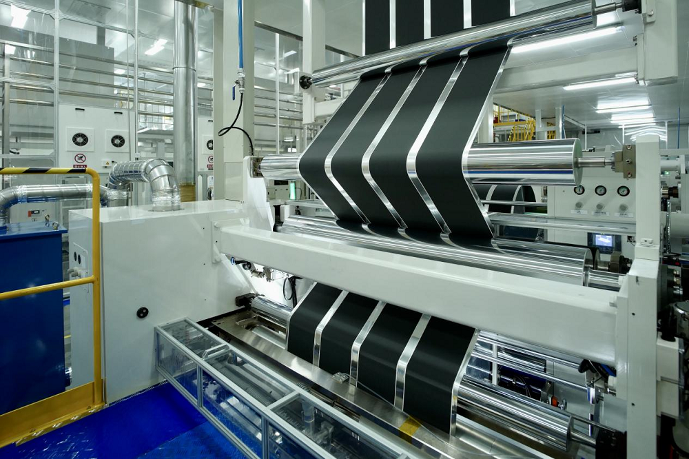 新能源汽車價(jià)格戰(zhàn)打響 蜂巢能源以創(chuàng)新實(shí)力彰顯優(yōu)勢(shì) 新能源汽車價(jià)格戰(zhàn)打響 蜂巢能源以創(chuàng)新實(shí)力彰顯優(yōu)勢(shì)