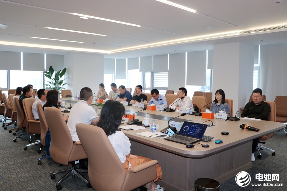 中國(guó)電池新能源產(chǎn)業(yè)鏈調(diào)研團(tuán)一行到訪(fǎng)貝特瑞 中國(guó)電池新能源產(chǎn)業(yè)鏈調(diào)研團(tuán)一行到訪(fǎng)貝特瑞