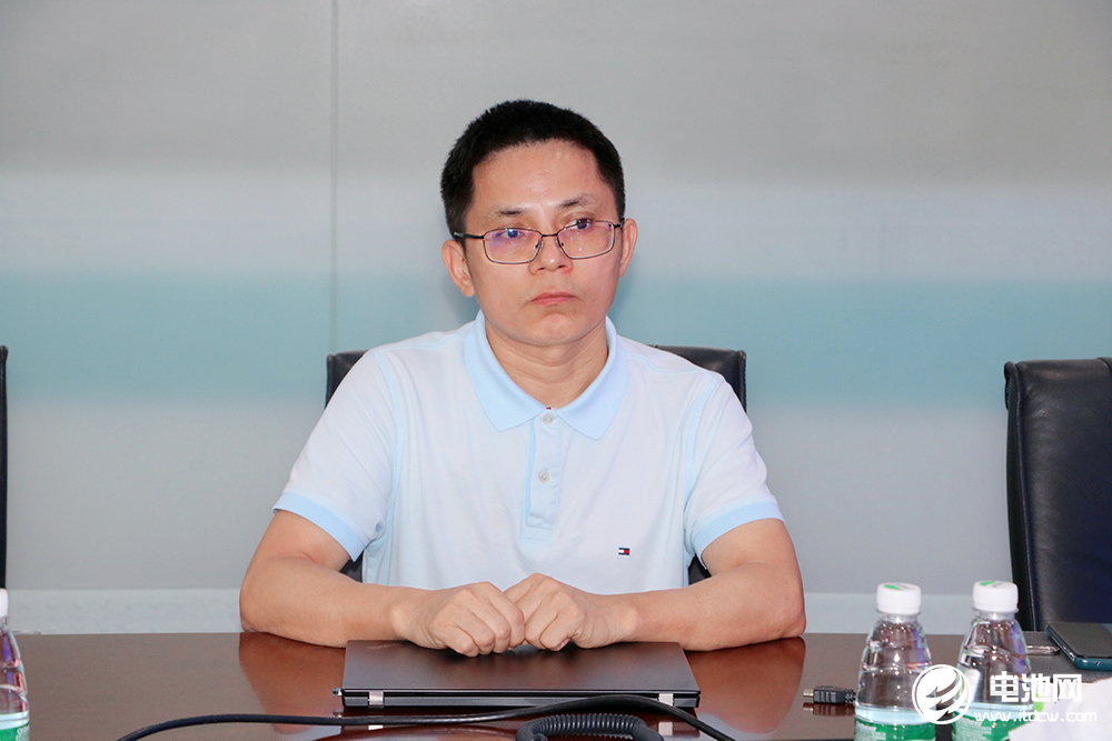 飛榮達副總經理王美發 飛榮達副總經理王美發