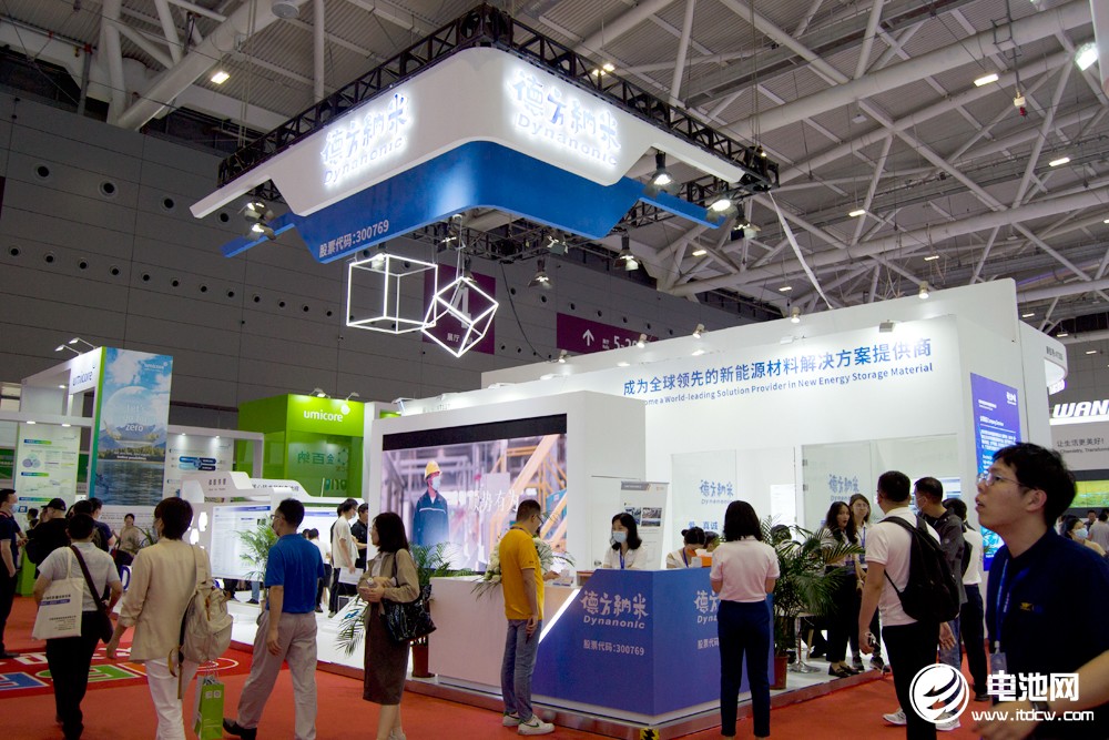 德方納米 德方納米